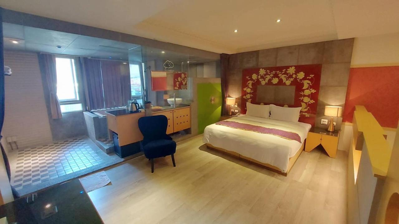 Jungle City Motel Chiayi City Dış mekan fotoğraf