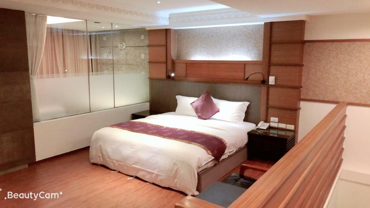 Jungle City Motel Chiayi City Dış mekan fotoğraf